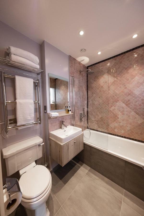The Kings Arms Otel Kingston upon Thames  Dış mekan fotoğraf
